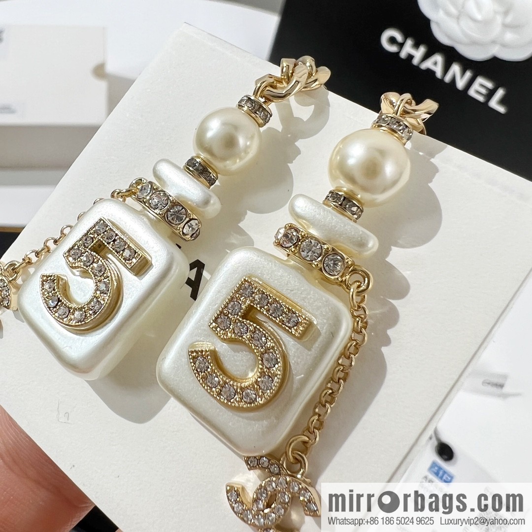 New ☑️ Chanel double c perfume bottle stud earrings