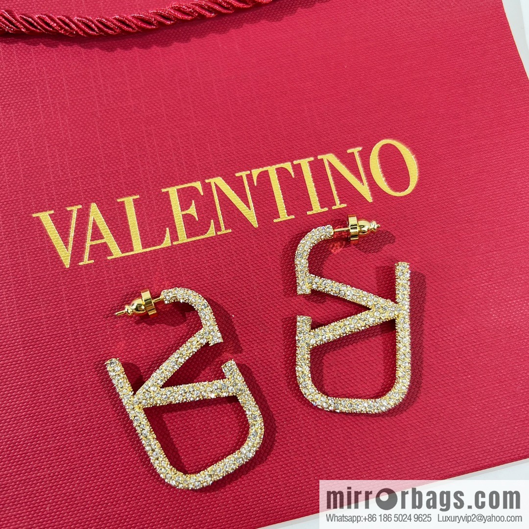 New ☑️ Valentino full diamond earrings