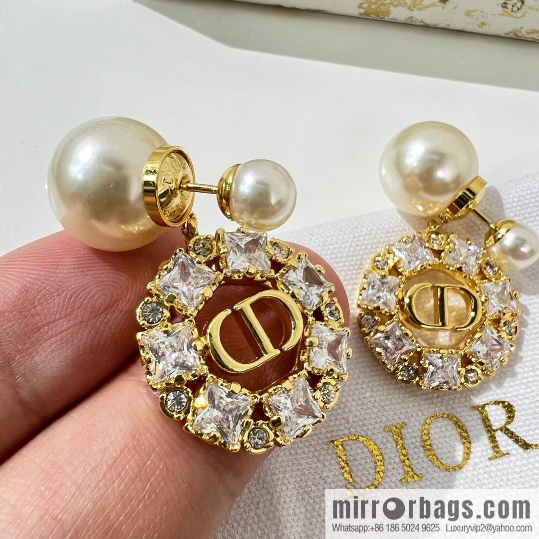 New ☑️ Dior CD full diamond size pearl stud earrings