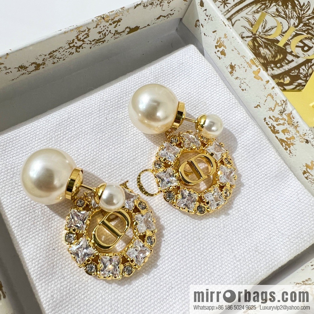 New ☑️ Dior CD full diamond size pearl stud earrings
