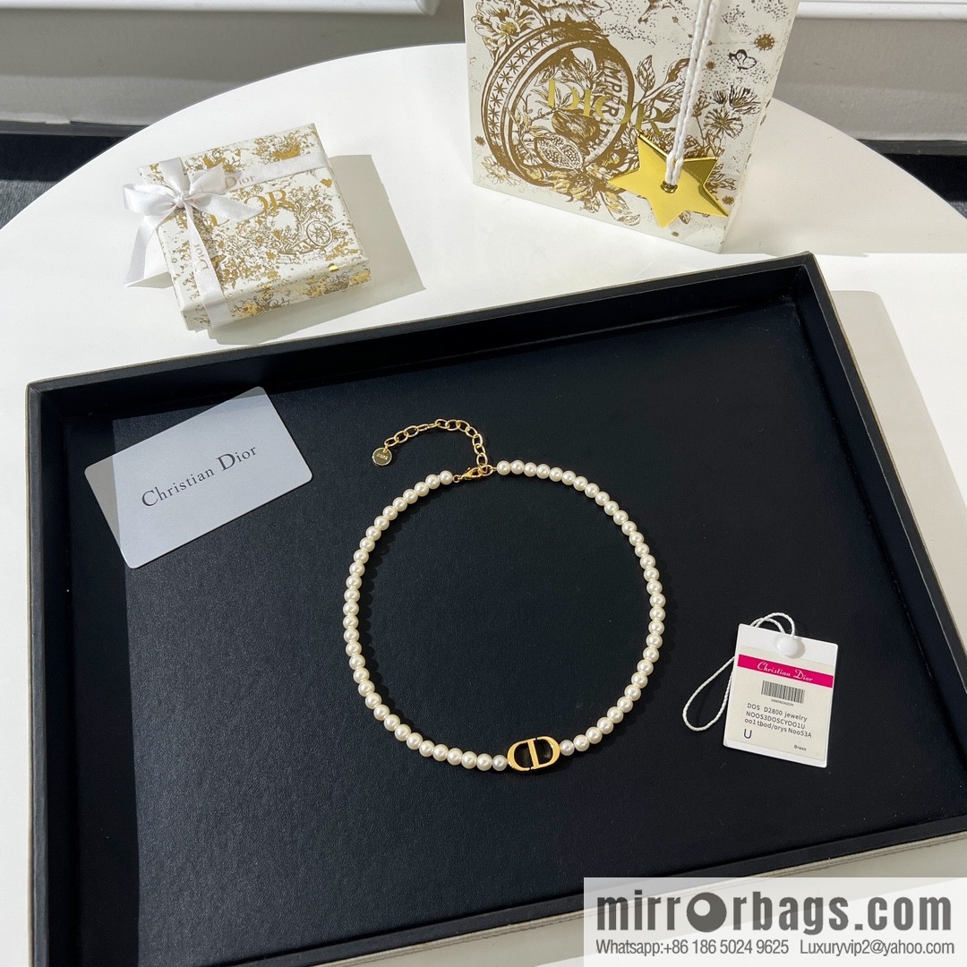 New ☑️ Dior CD pearl necklace