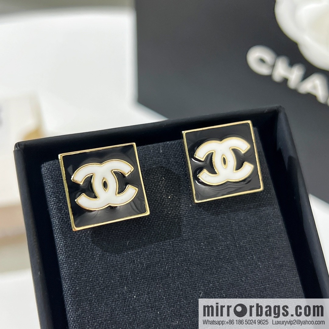 New ☑️ Chanel double c square stud earrings