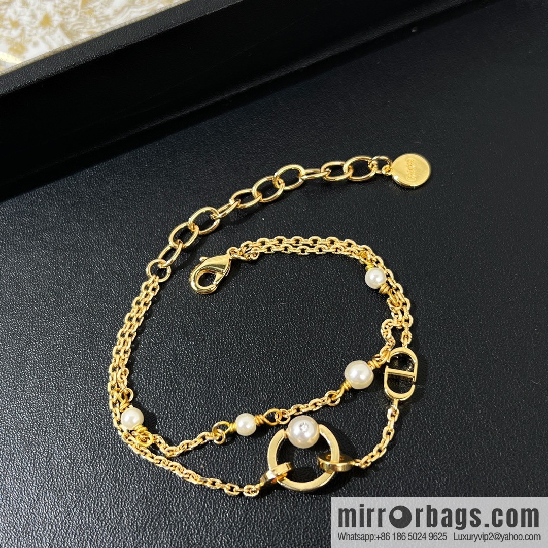 New ☑️ Dior double pearl bracelet