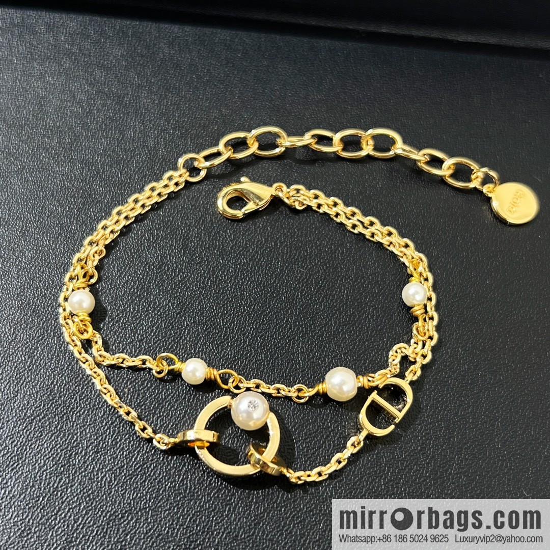 New ☑️ Dior double pearl bracelet