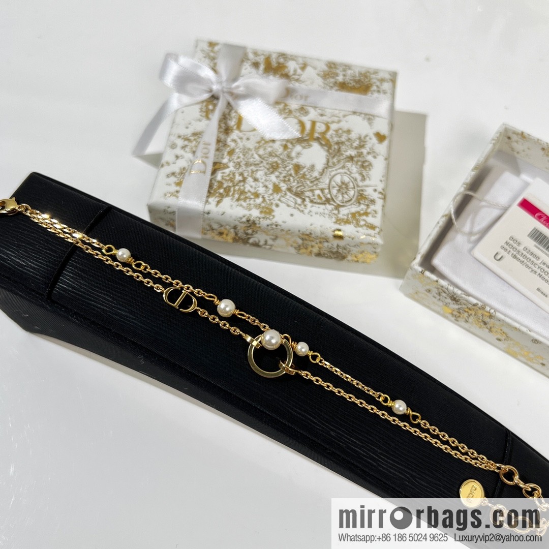 New ☑️ Dior double pearl bracelet