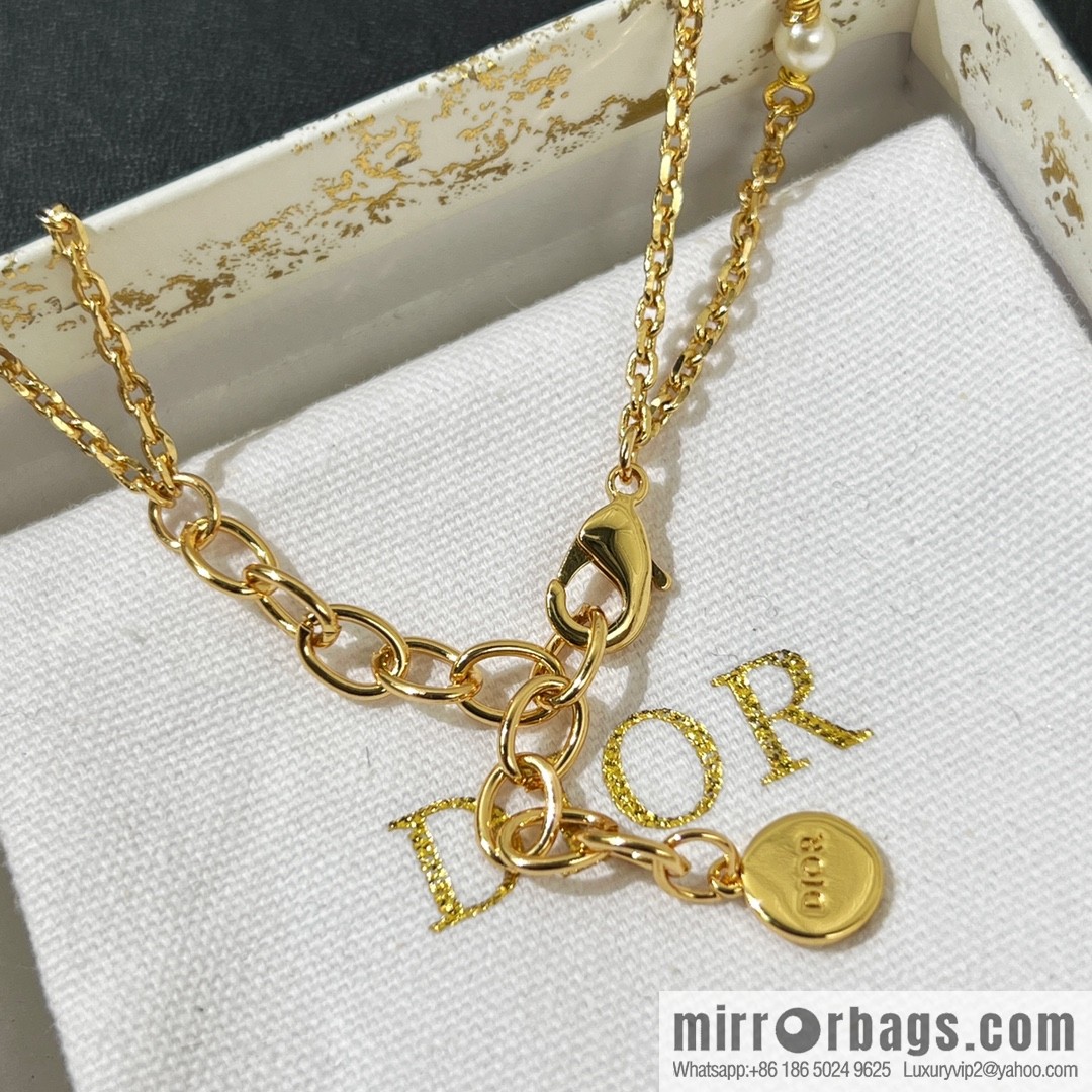 New ☑️ Dior double pearl bracelet