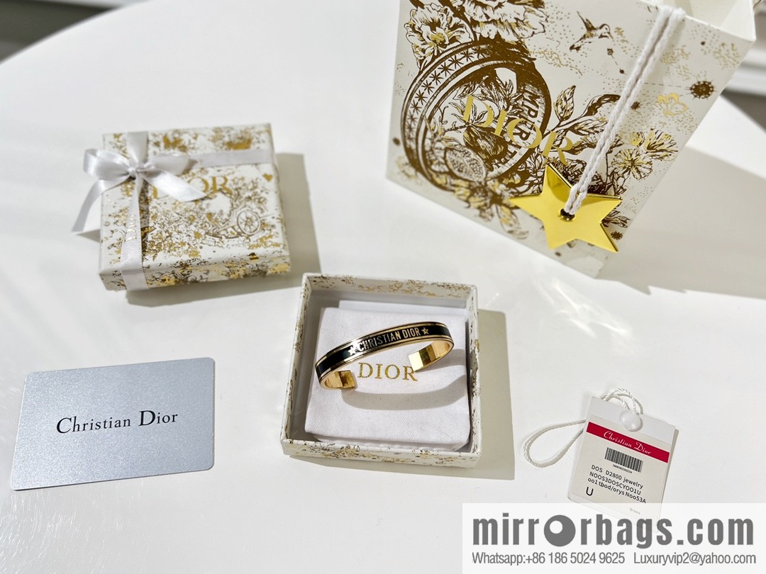 New ☑️ Dior Letter Opening Bracelet