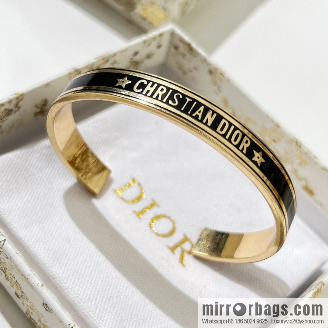 New ☑️ Dior Letter Opening Bracelet