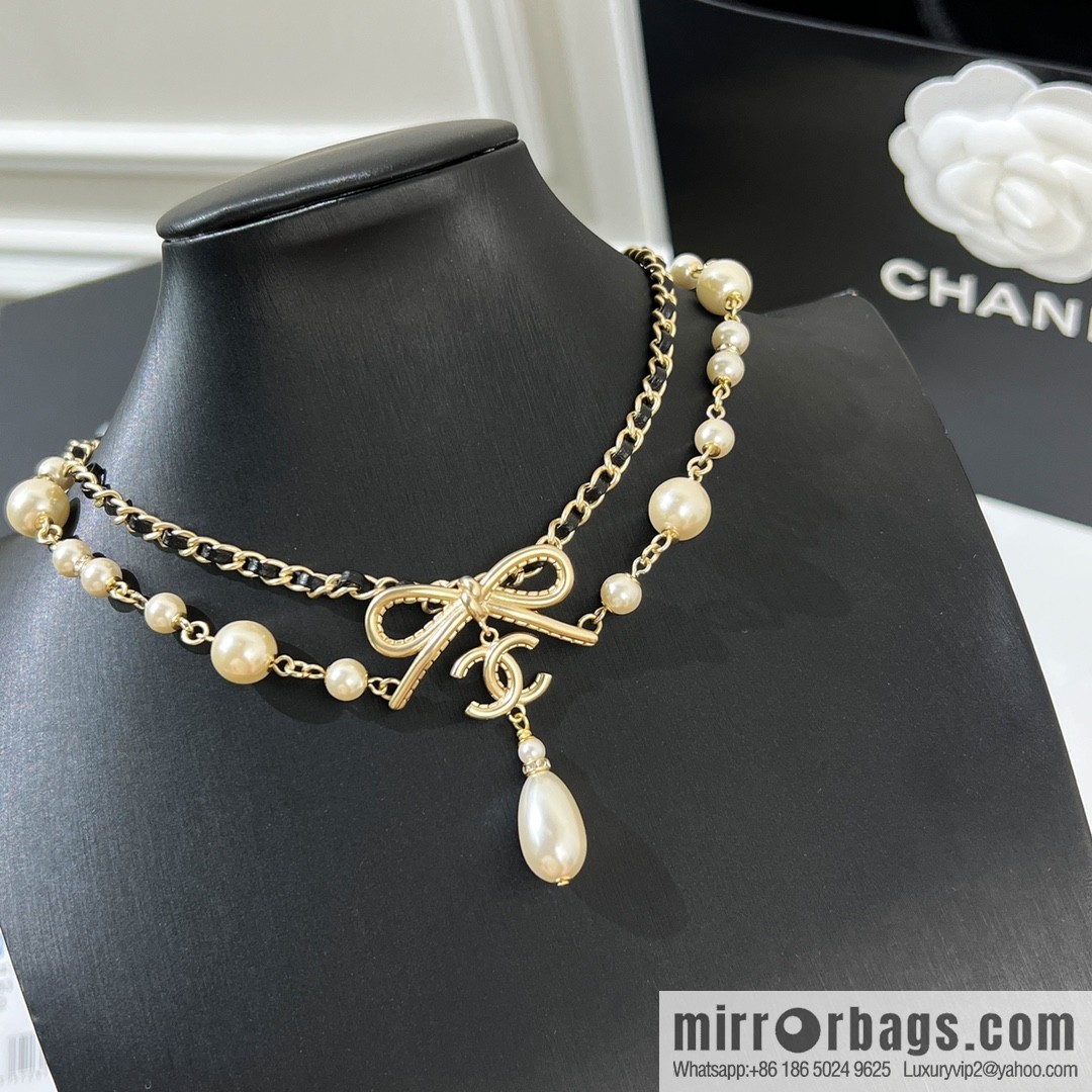 New ☑️ Chanel Double C Bow Double Pearl Necklace