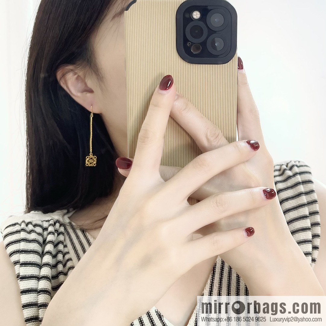 LOEWE long mooncake stud earrings