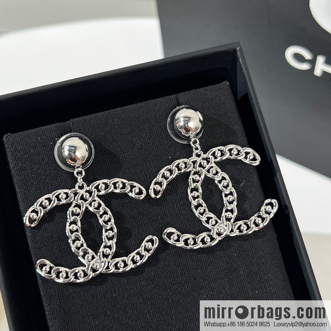 New ☑️ Chanel double c hollow stud earrings