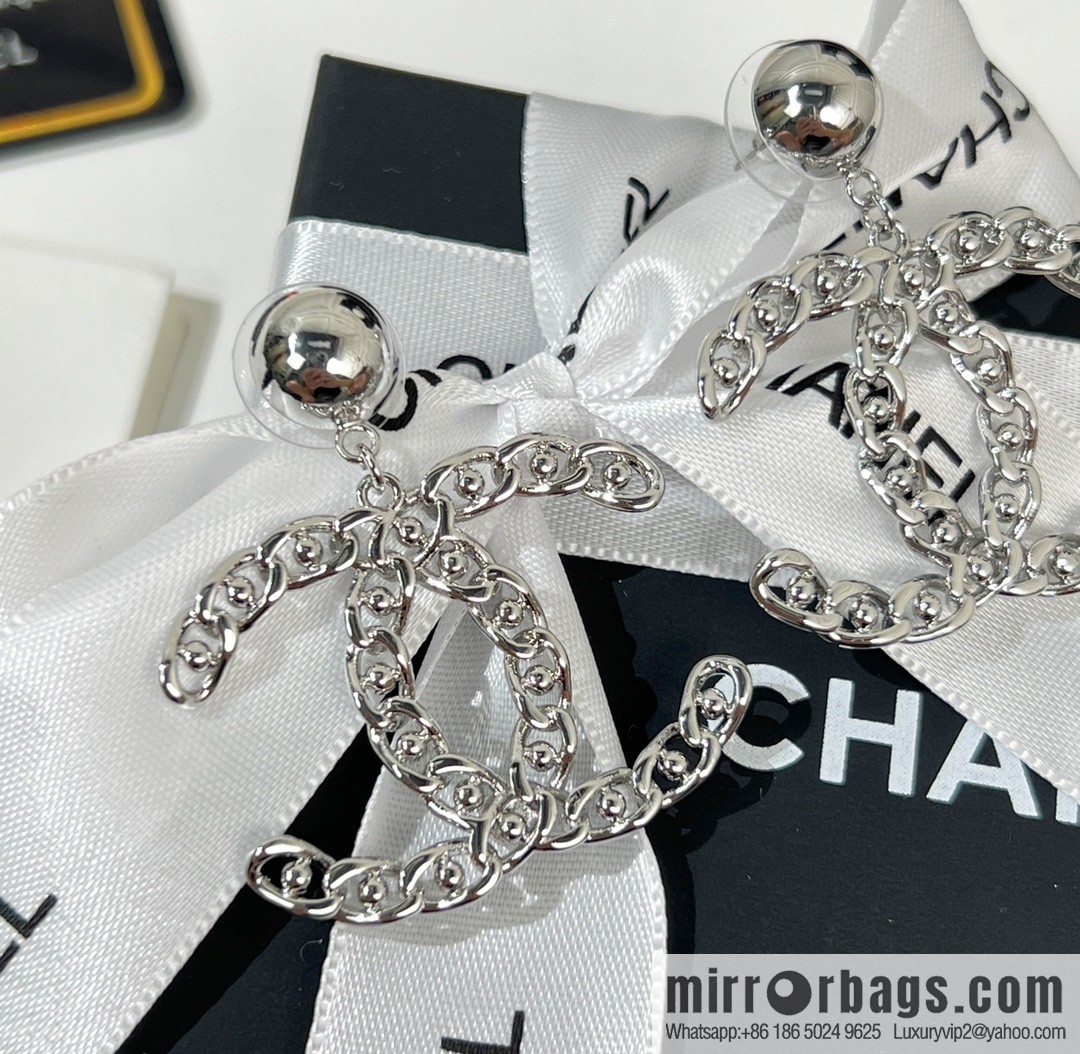 New ☑️ Chanel double c hollow stud earrings