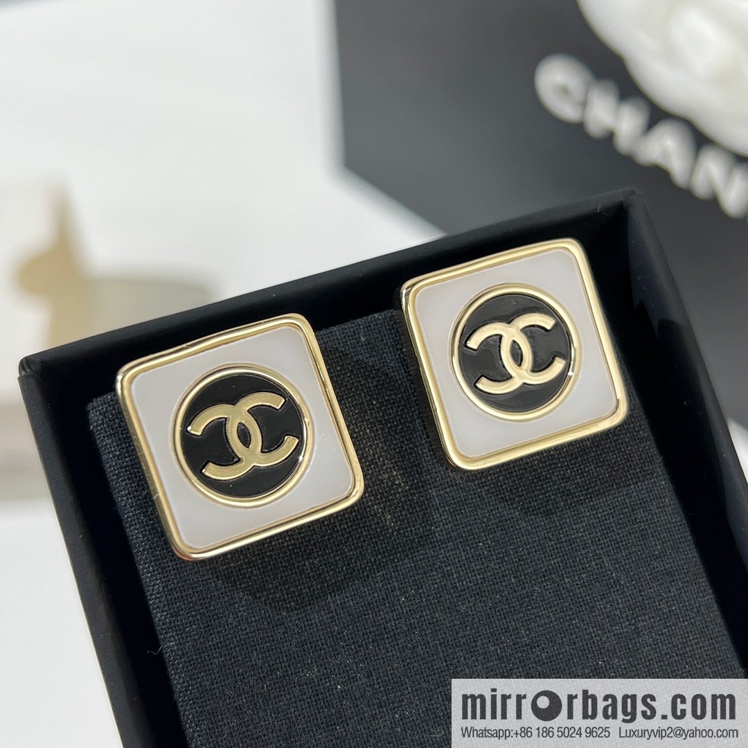 New ☑️ Chanel double c square stud earrings