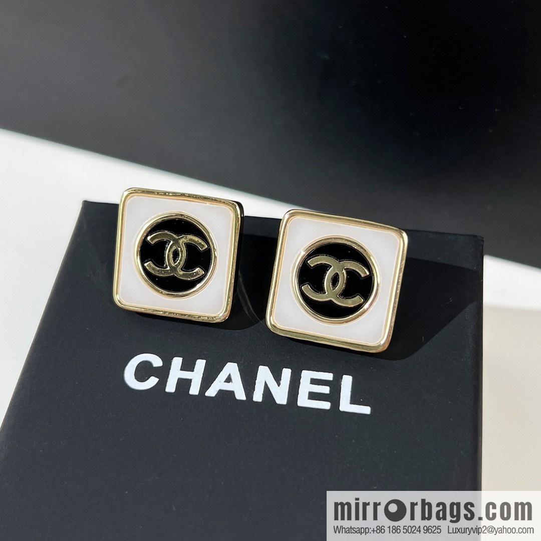 New ☑️ Chanel double c square stud earrings