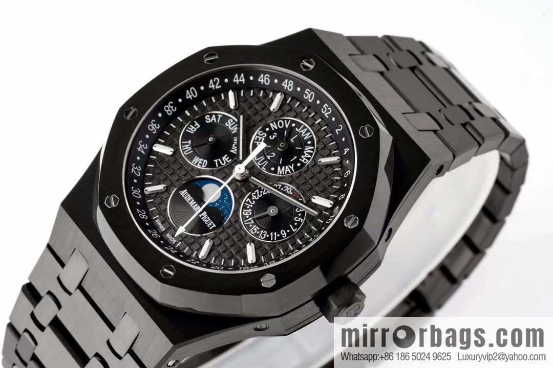 BF's new AP Audemars Piguet, Royal Oak series BF1 multi-function watch 26574, 26606 with replica of the original Cal.5134 movement watch
