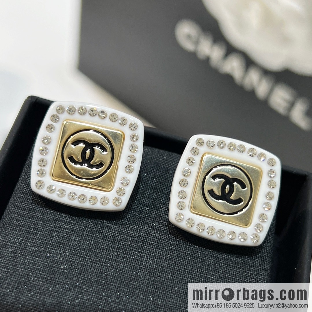 New ☑️ Chanel double c square stud earrings