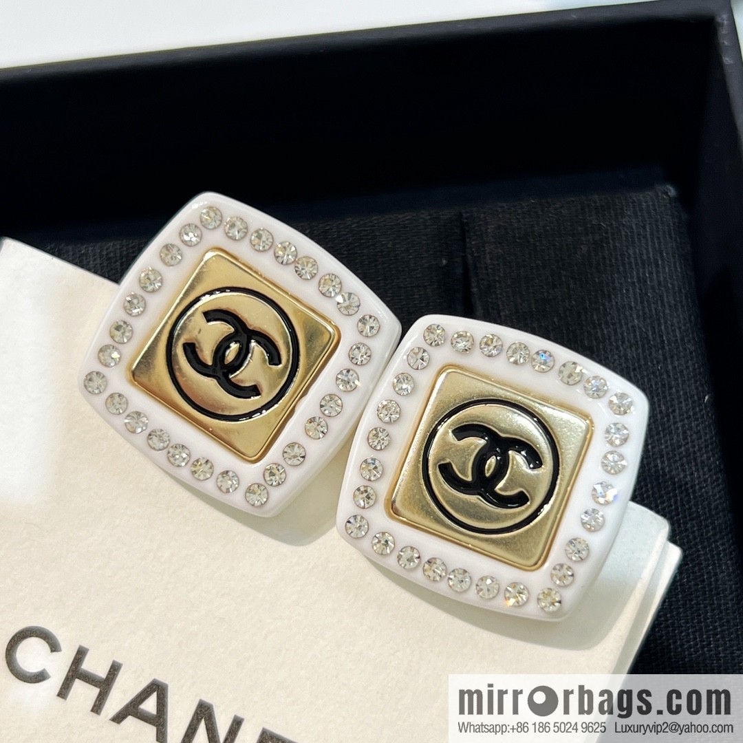 New ☑️ Chanel double c square stud earrings