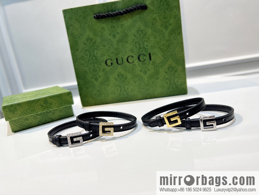 New Gucci Gucci letter leather bracelet
