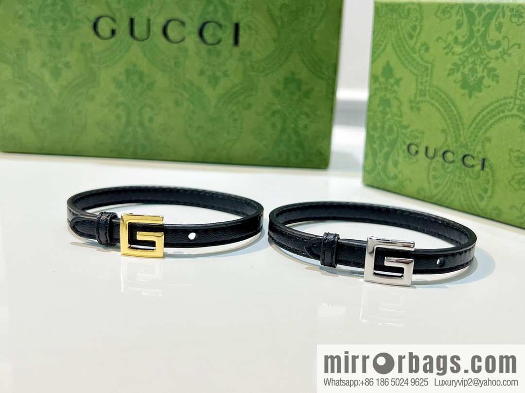New Gucci Gucci letter leather bracelet