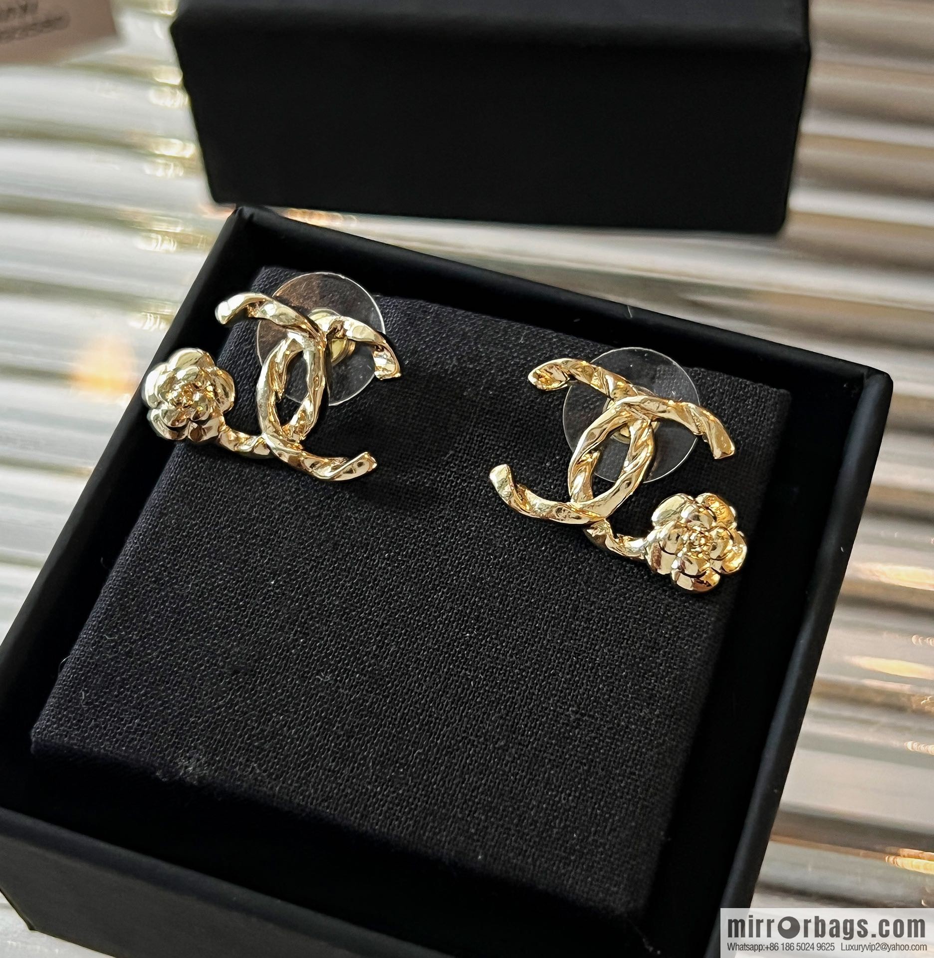 New ☑️ Chanel gold double c camellia stud earrings