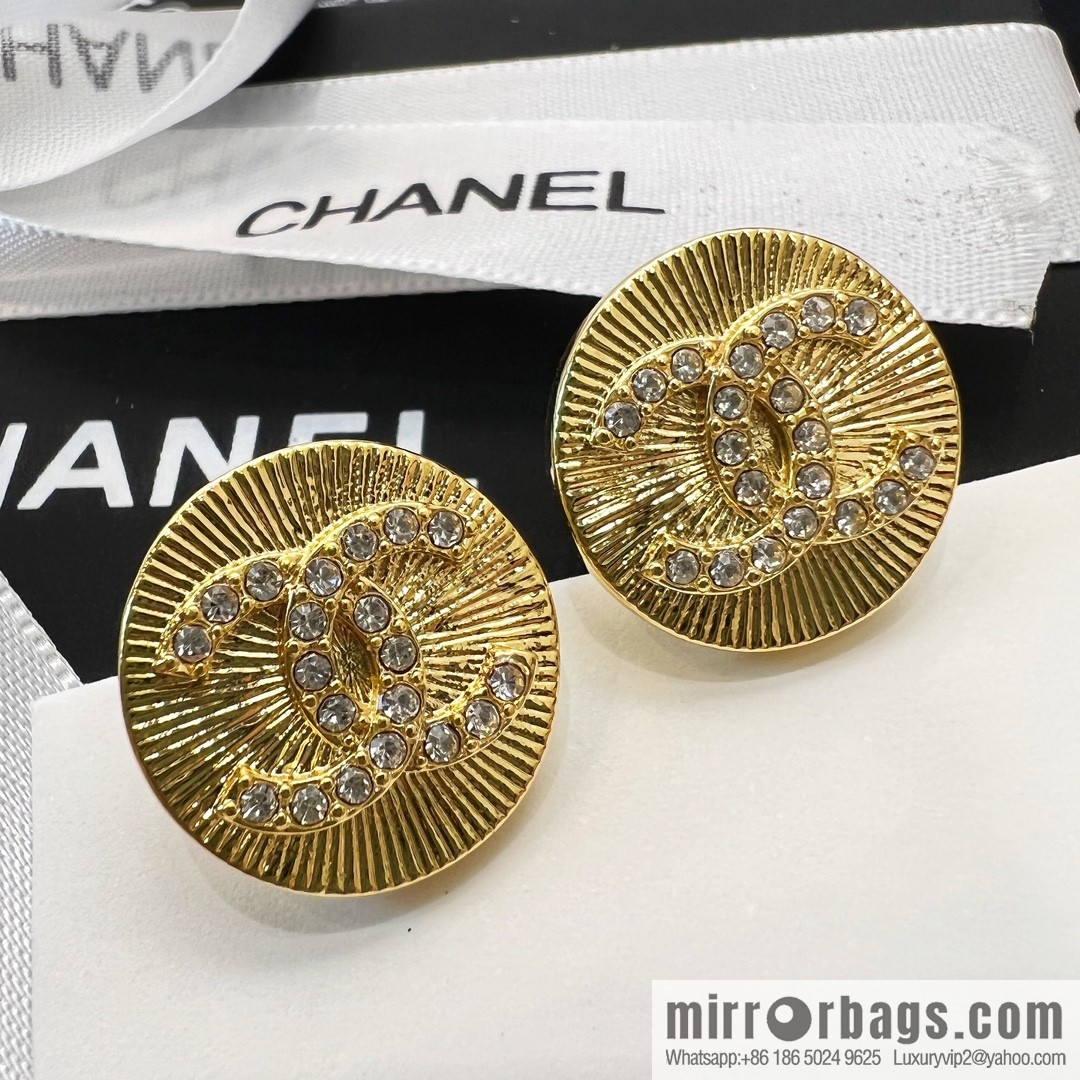 New ☑️ Chanel double c round stud earrings