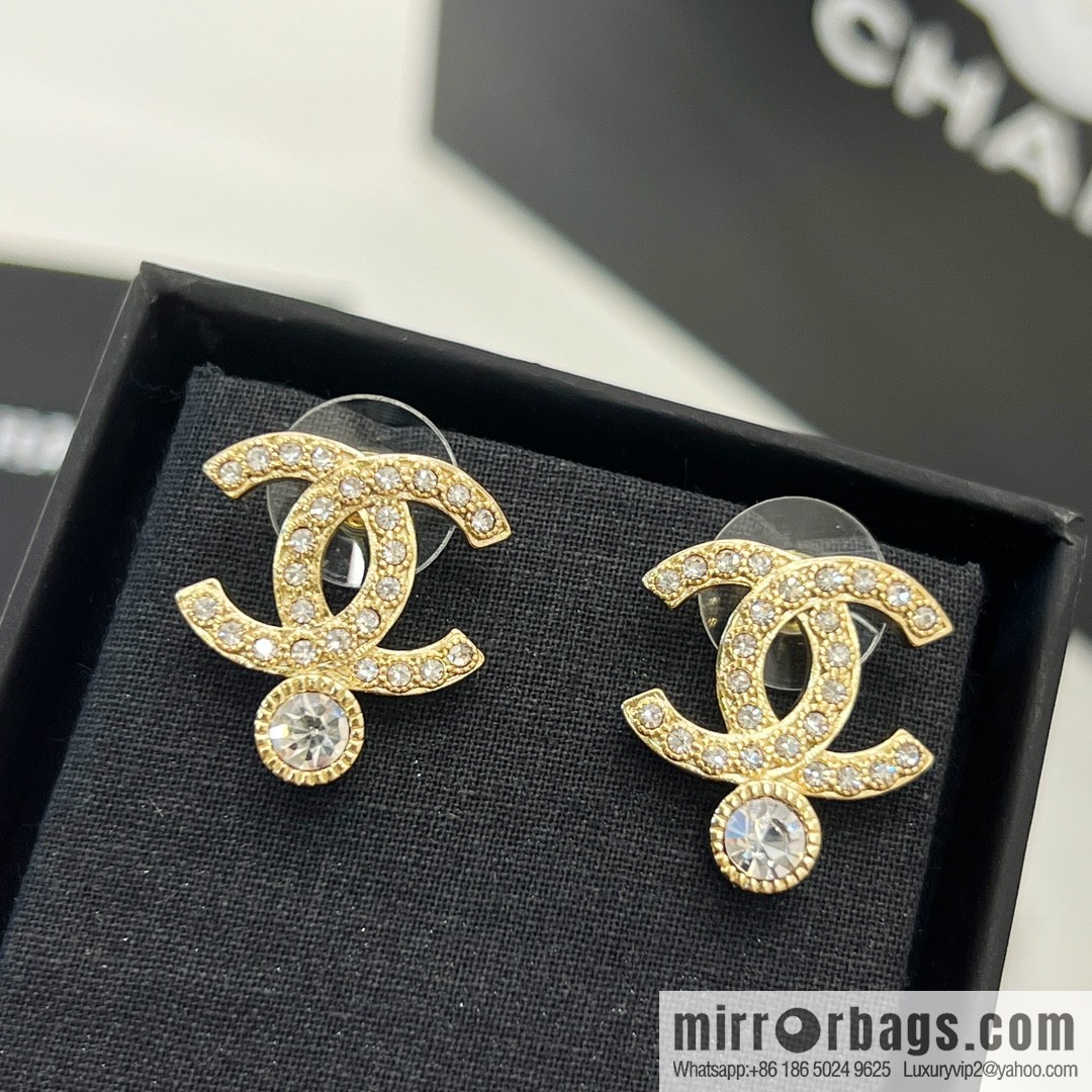 New ☑️ Chanel double c single diamond stud earrings