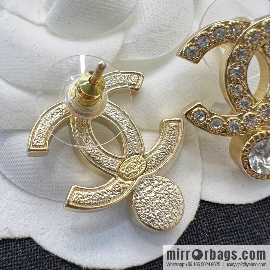 New ☑️ Chanel double c single diamond stud earrings