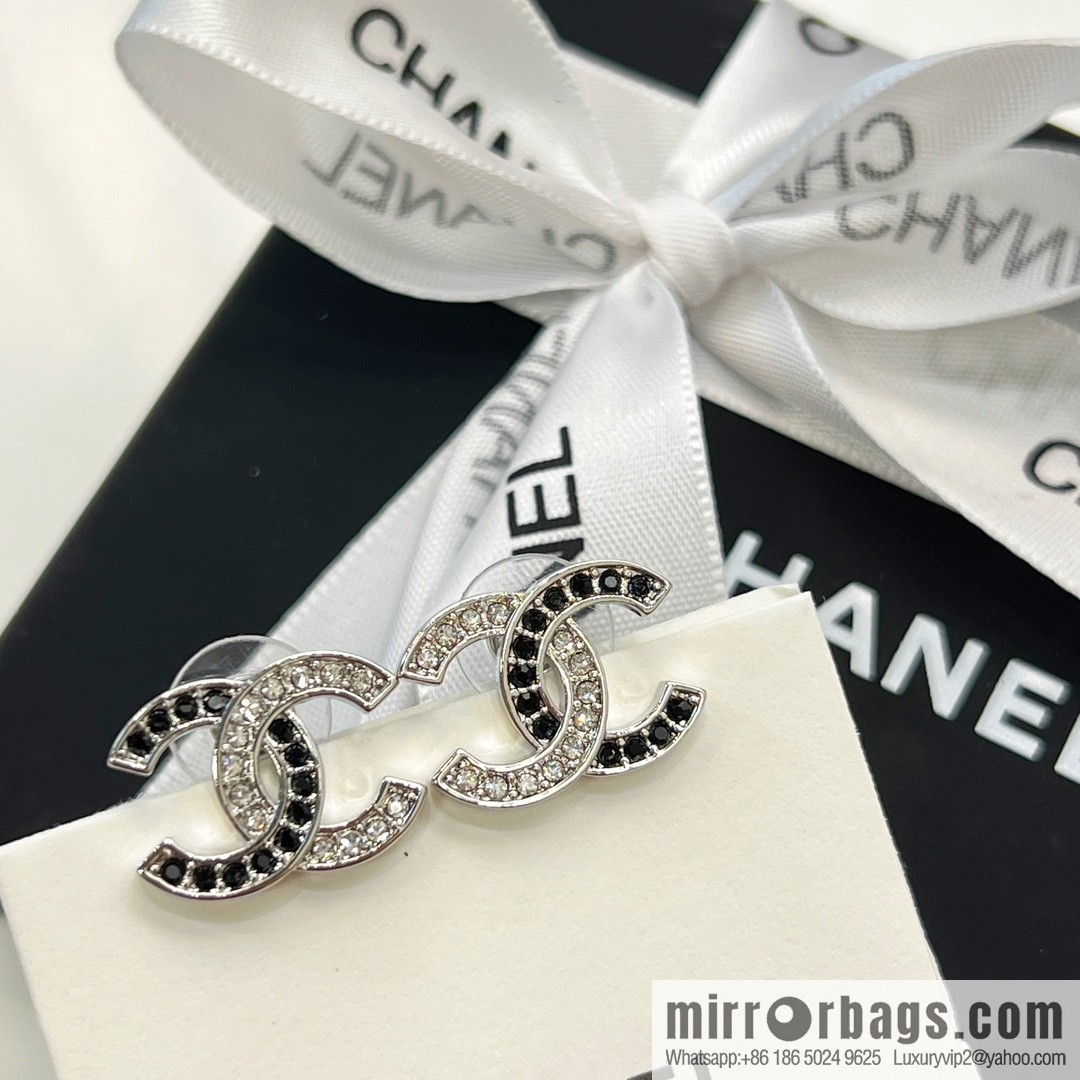 New ☑️ Chanel double c black and white diamond stud earrings
