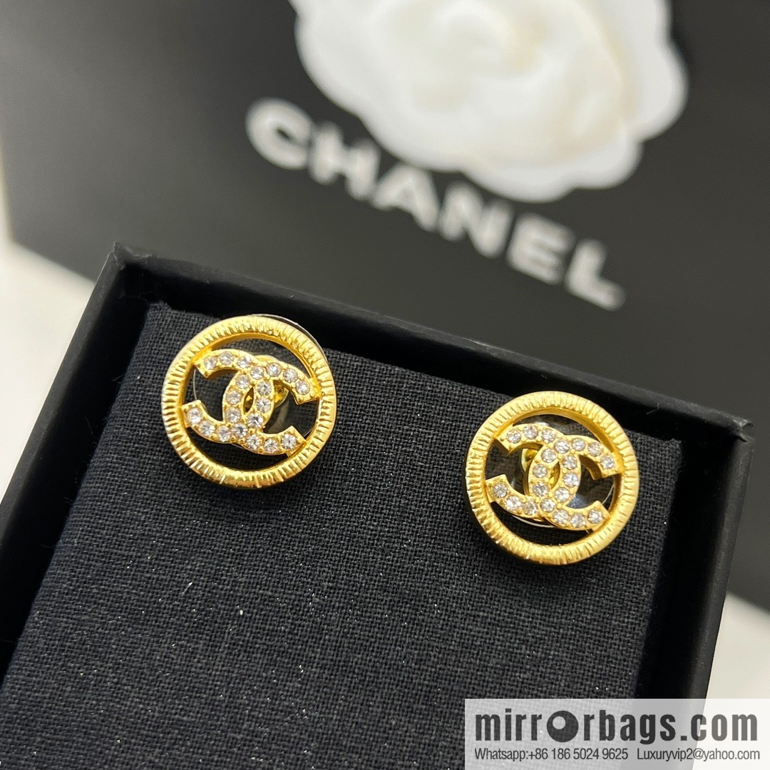 New ☑️ Chanel double c round stud earrings