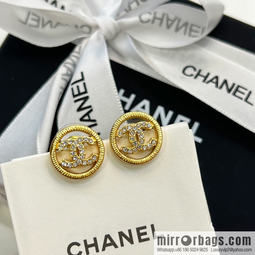 New ☑️ Chanel double c round stud earrings