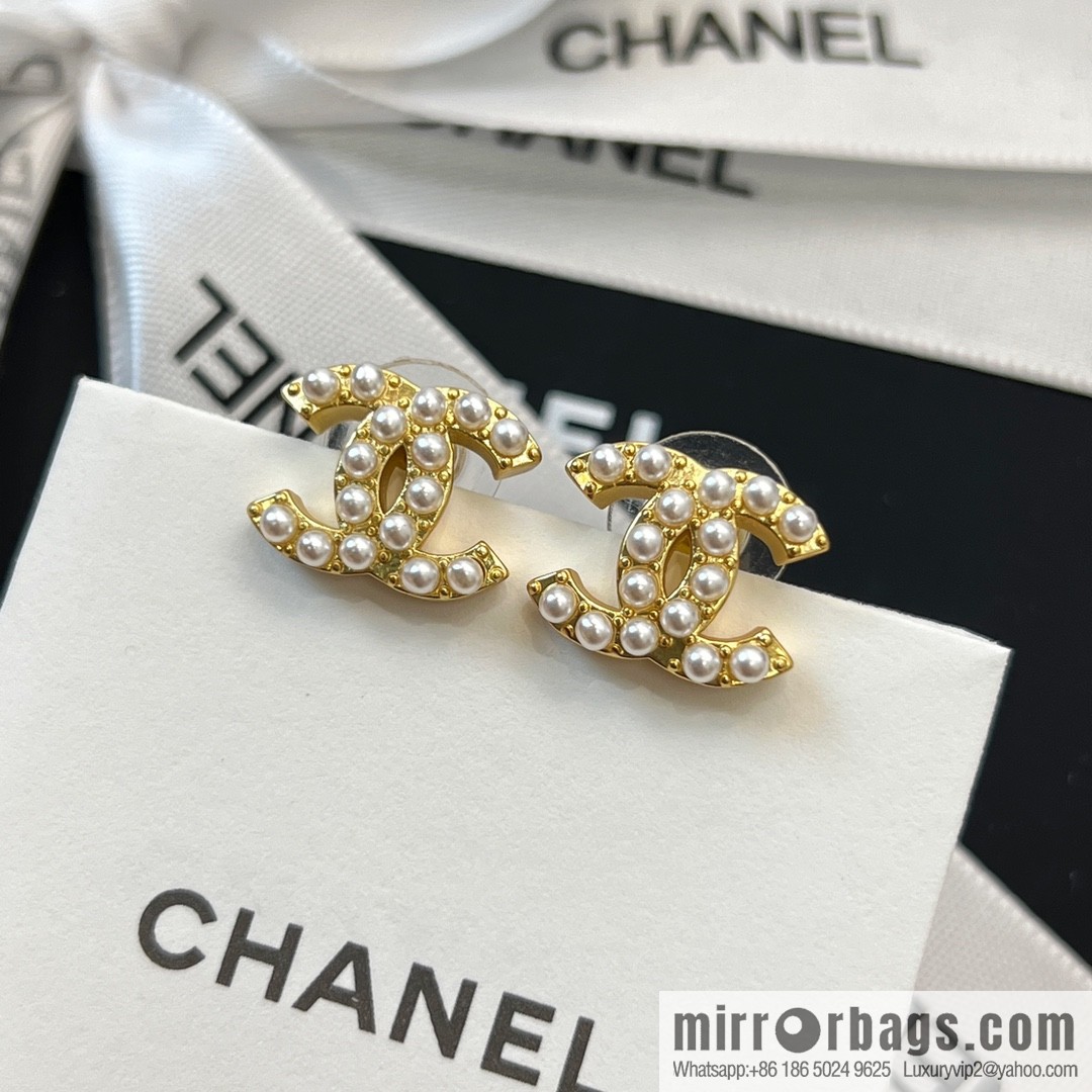 New ☑️ Chanel double c pearl stud earrings