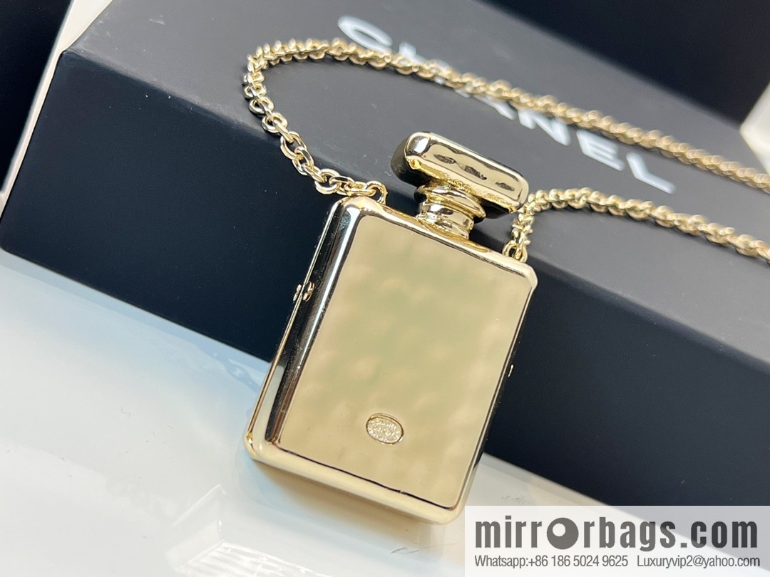 New ☑️ Chanel double c perfume bottle necklace sweater chain