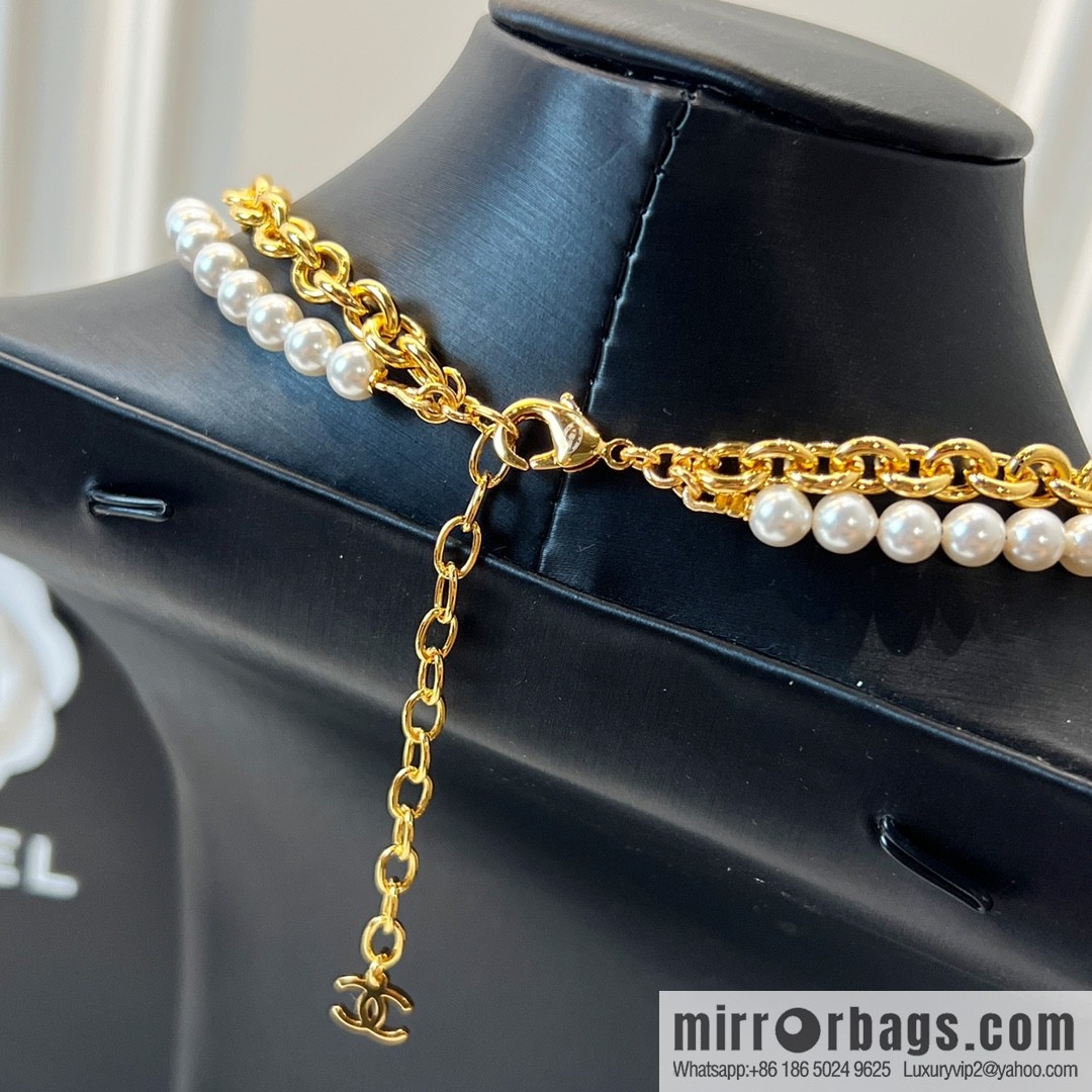 New ☑️ Chanel double c pearl lion 🦁 necklace