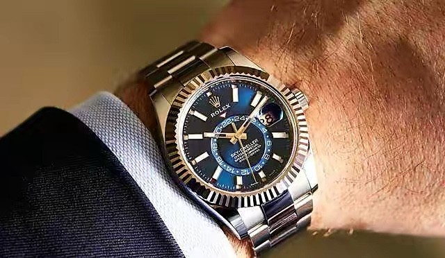 H8 Rolex Sky-Dweller Skywalker Rolex Ring Command Triangle Pit Pattern