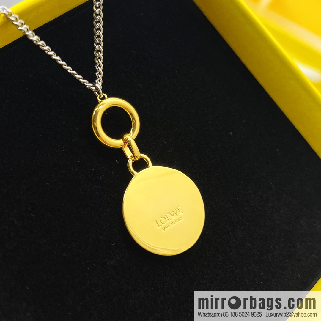 LOEWE round cake double layer necklace
