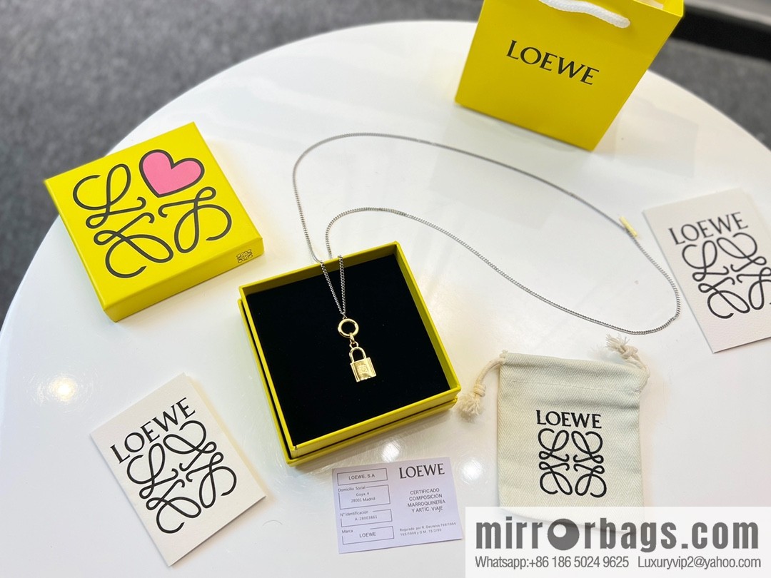 LOEWE lock head double layer necklace