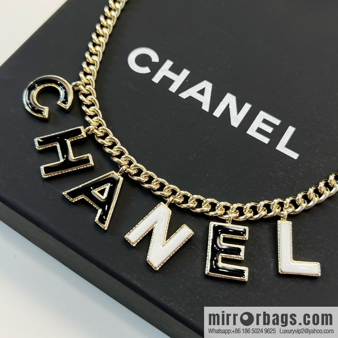 New ☑️ Chanel enamel drip letter necklace