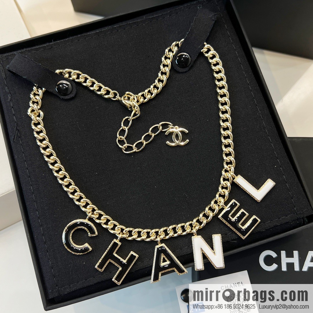 New ☑️ Chanel enamel drip letter necklace