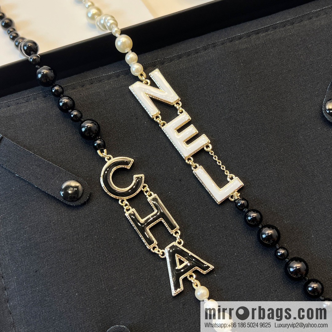 New ☑️ Chanel enamel drip letter necklace sweater chain