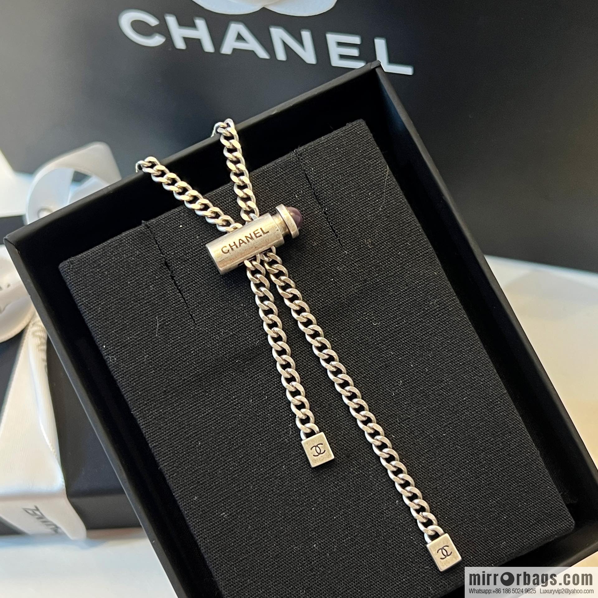 New ☑️ Chanel letter pull necklace