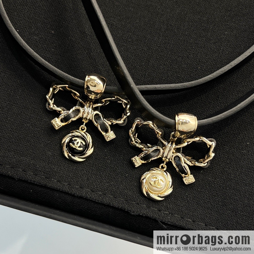 New ☑️ Chanel bow leather rope necklace
