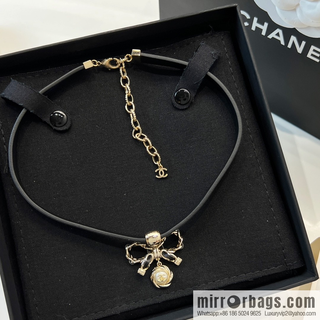 New ☑️ Chanel bow leather rope necklace