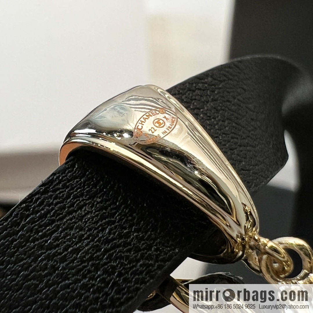 New ☑️ Chanel bow leather rope necklace