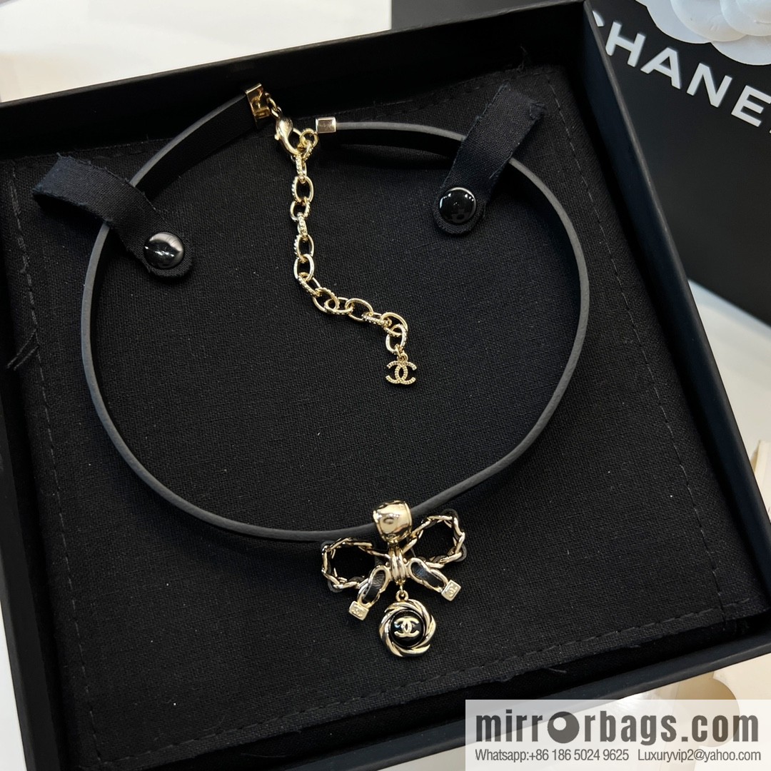 New ☑️ Chanel bow leather rope necklace