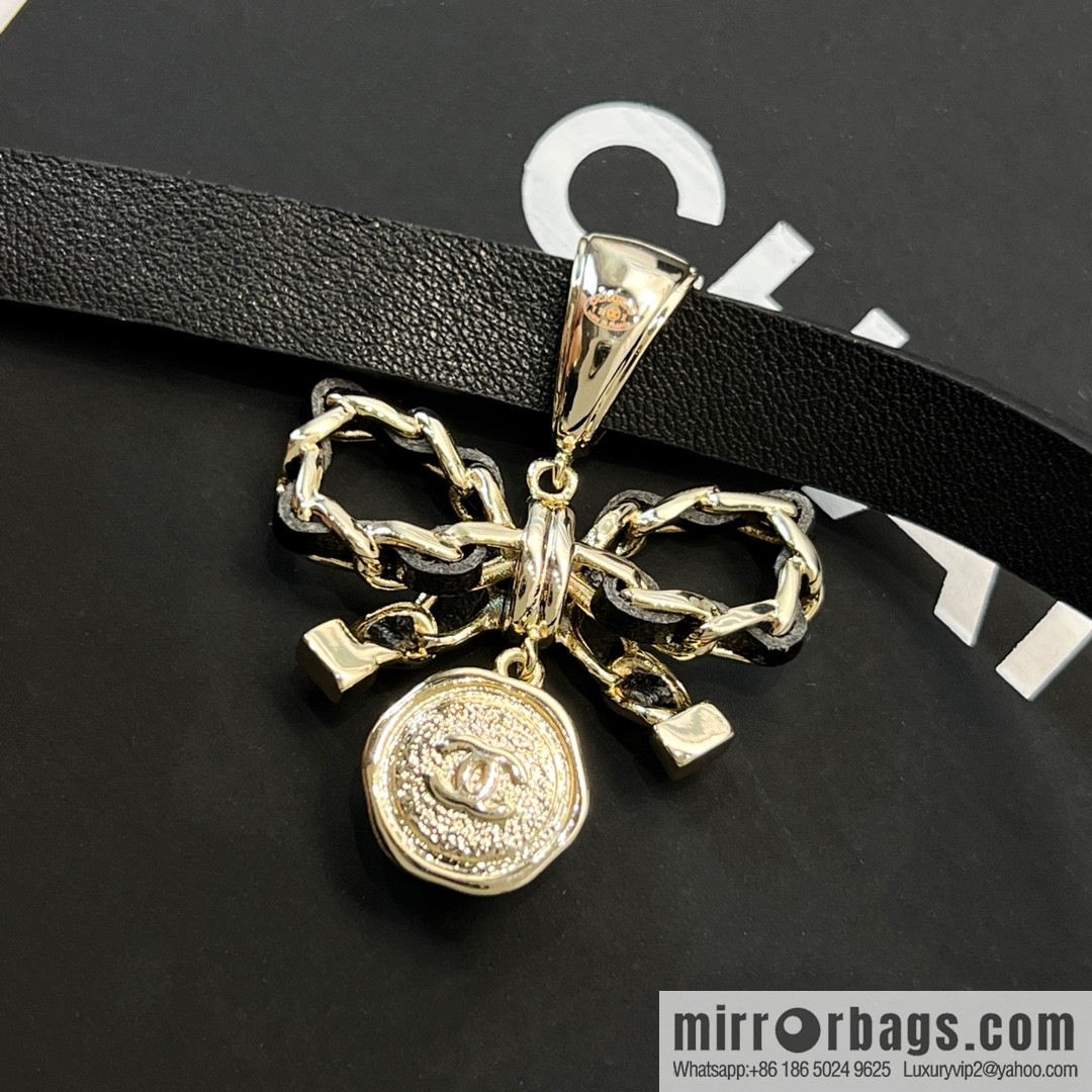 New ☑️ Chanel bow leather rope necklace