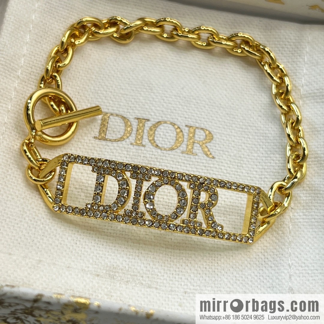 New ☑️ Dior full diamond letter necklace bracelet