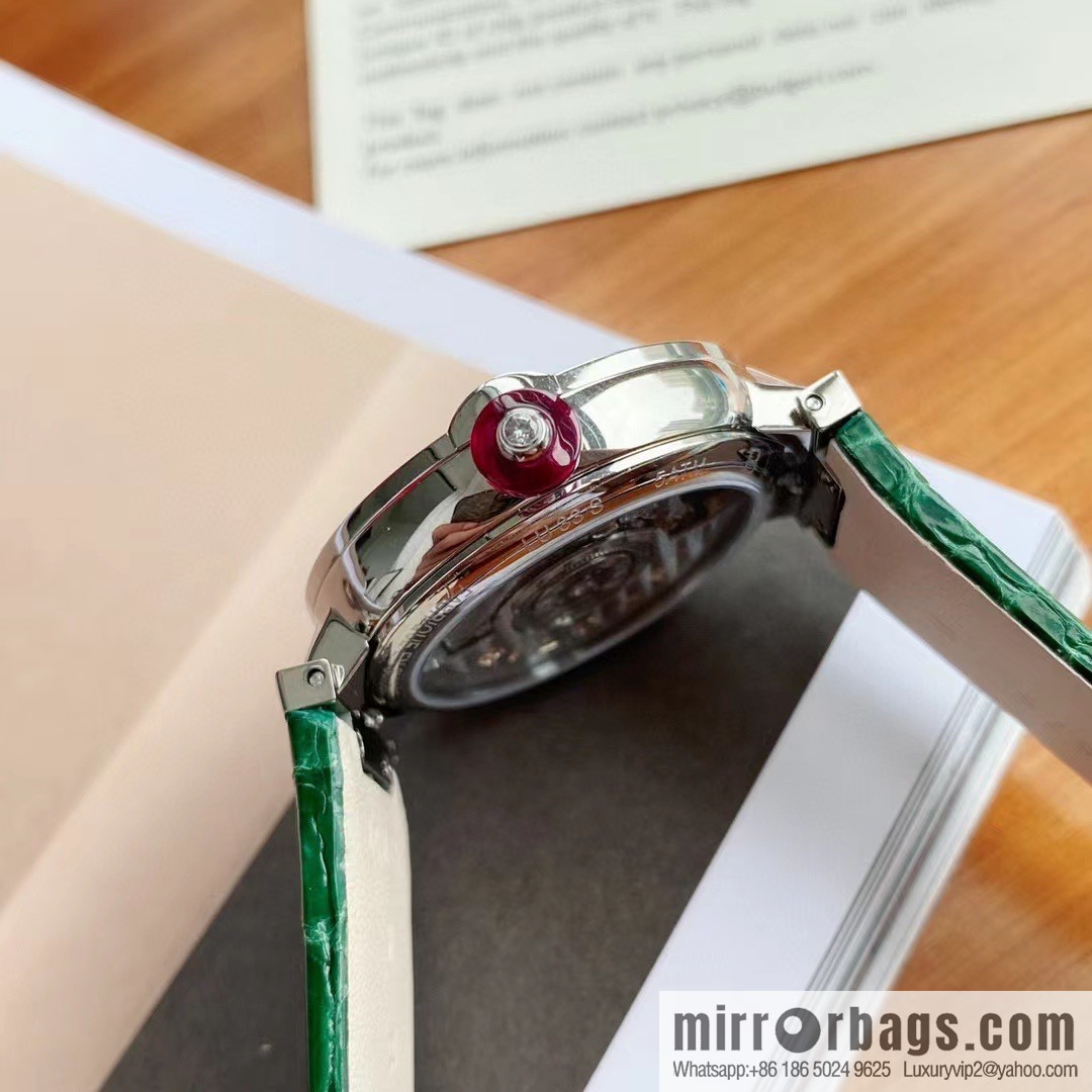Crocodile 2892 movement, Bulgari LVCEA watch