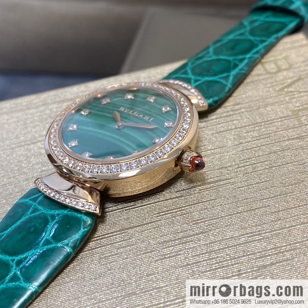 The DIVAS'DREAM women's quartz watch launched by Bulgari, a famous Italian luxury jewelry brand