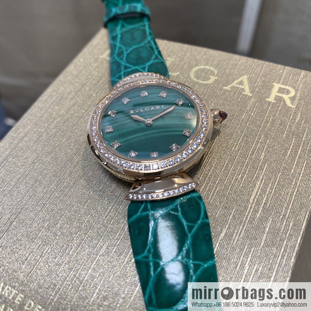 The DIVAS'DREAM women's quartz watch launched by Bulgari, a famous Italian luxury jewelry brand