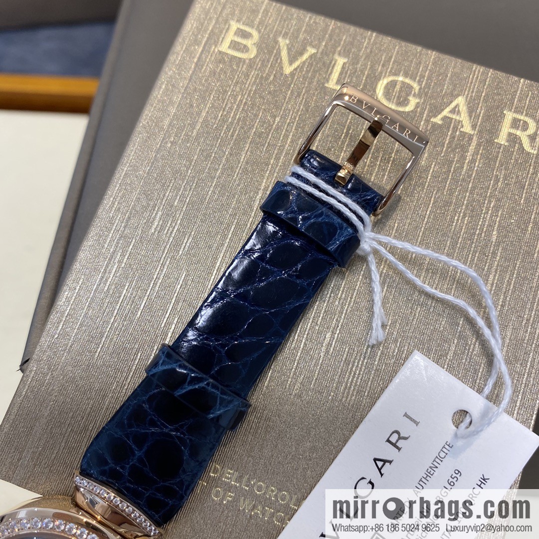 The DIVAS'DREAM women's quartz watch launched by Bulgari, a famous Italian luxury jewelry brand